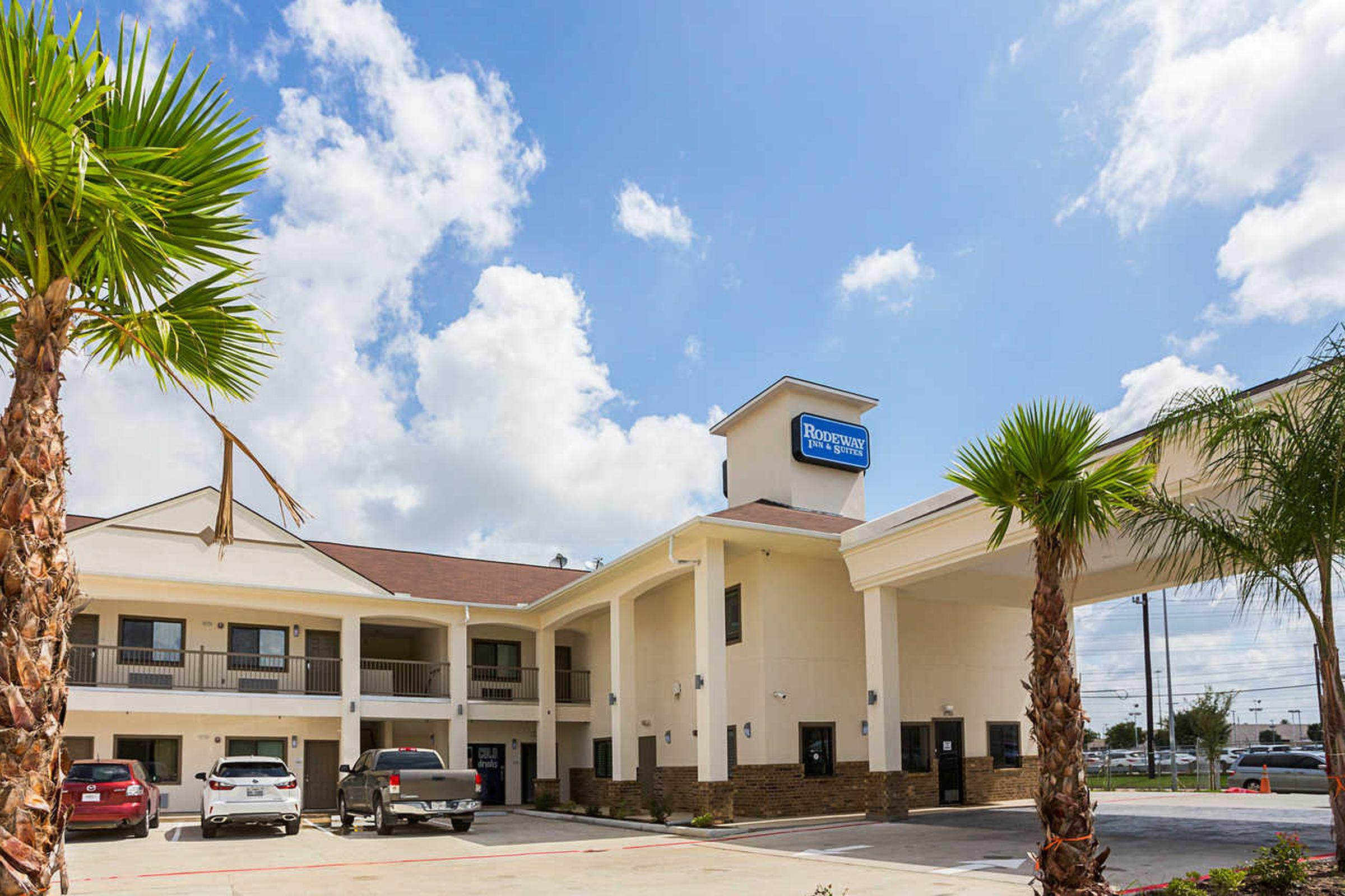 Rodeway Inn & Suites Κλάρκσβιλ Εξωτερικό φωτογραφία