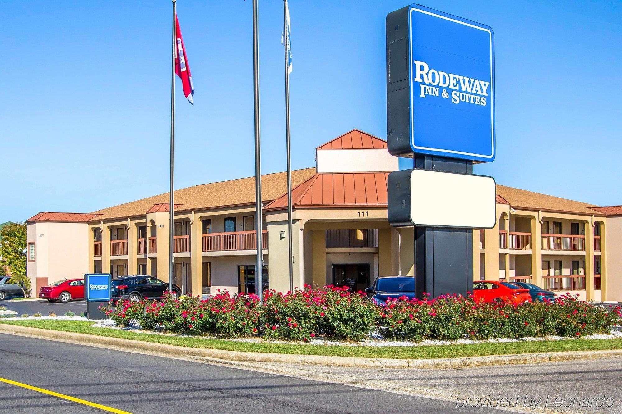 Rodeway Inn & Suites Κλάρκσβιλ Εξωτερικό φωτογραφία